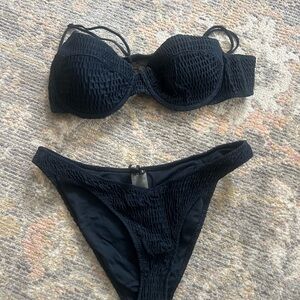 triangl swimwear Black Textured Strapless Bikini Set